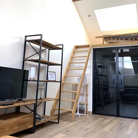 Apartment Very Cosy And Quiet One Bedroom Flat In Part Dieu